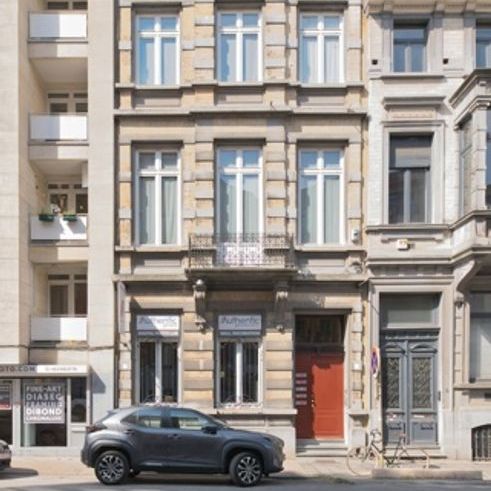 Appartement te huur - Photo 1