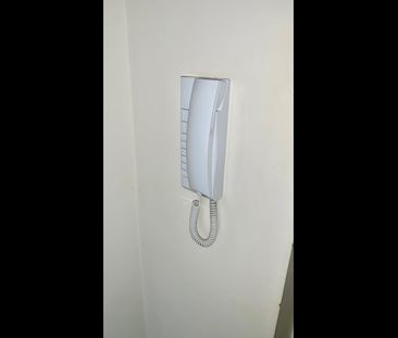 1 Bed Flat, Moscow Drive, L13 - Photo 1