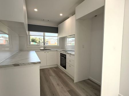 2 Bedroom Unit in a Private Estate - Photo 3