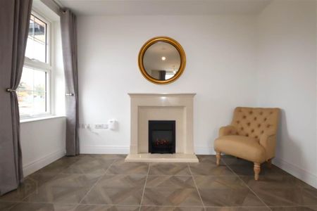 Apartment 3 Charlestown Hall 94 Galloway Road, Lisburn, BT28 0AL - Photo 4