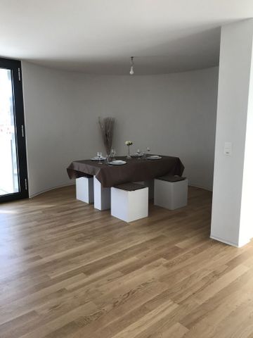 4.5 Zimmer, 105 m², 2. Stock - Photo 4