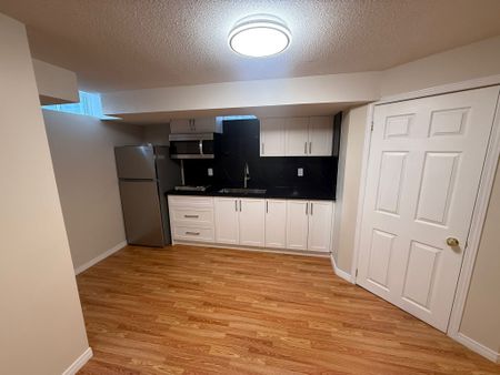 For Lease - 33 Silver Linden Drive, Richmond Hill, Ontario - Photo 4