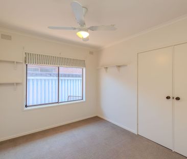 Spacious Family Home in Prime Location - Photo 4