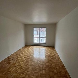 1 CH - 1 SDB - Saint-Eustache - $1,200 /mo - Photo 2