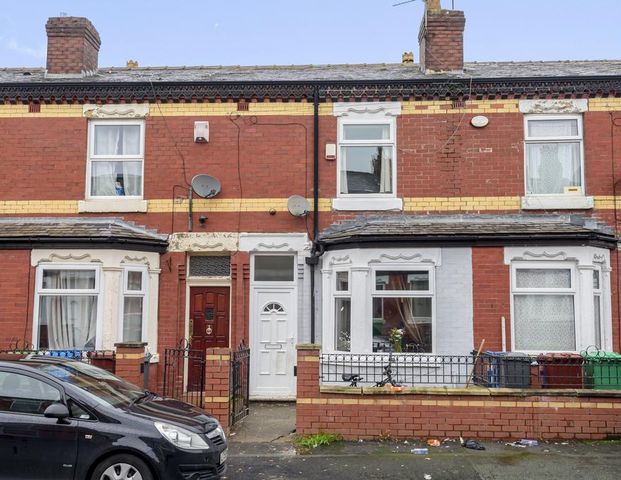 2 bedroom terraced house to rent - Photo 1