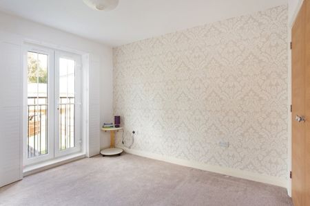 5 bedroom terraced house to rent - Photo 5