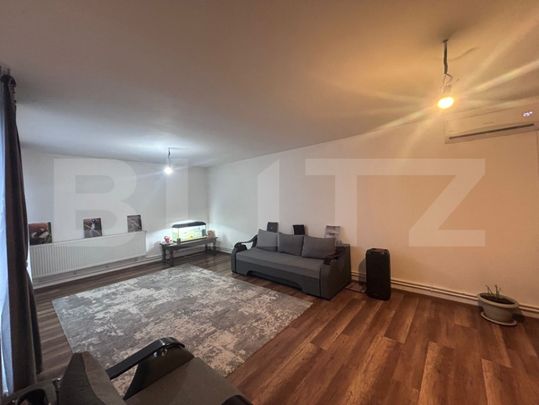 Casa 5 camere, 200 mp, zona Malu Mare - Veteranilor - Photo 1