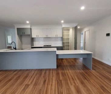 North Nowra Villa - Photo 4