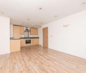 Two Orchards, Wokingham Road, Bracknell, RG42 - Photo 6