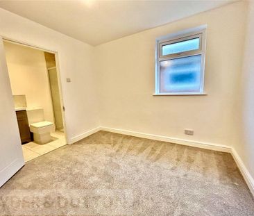 3 bedroom bungalow to rent - Photo 4