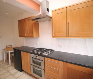 2 bedroom Two Bedroom House to rent - Photo 4