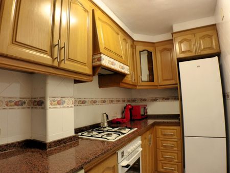 Apartamento de alquiler en Ensanche - Diputación - Photo 3