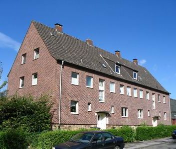 Nur noch tapezieren und einziehen: tolle 2-Zimmer-Wohnung mit Balko... - Photo 1