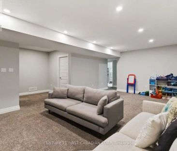 1816 BALLYMOTE AVENUE - Photo 2