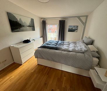 Lichtdurchflutete 4-Zimmer-DG-Wohnung im Altbau - Lübeck St. Jürgen - Foto 2