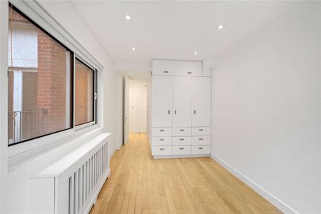 Bramham Gardens, Earls Court, London, SW5 0JE - Photo 4