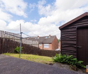 36 Brookvale Rise, Lisburn, BT28 1DE - Photo 2