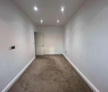 Flat C Trent House, EN9 - Photo 2