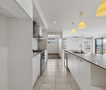 Discover your Dream home: Spacious 5-bedroom Haven - Photo 6