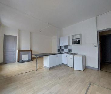 : Appartement 37.82 m² à SAINT ETIENNE - Photo 1