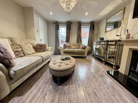 17 Rugby Court, Queens Quarter, Belfast, BT7 1PN - Photo 2