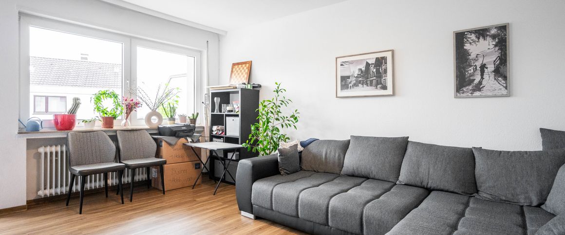 Gemütliche 2 Zimmerwohnung mit Balkon, Einbauküche und Stellplatz im beliebten Bielefeld Heepen - Photo 1