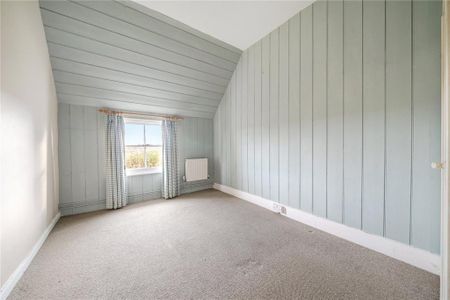 4 bedroom detached house to rent - Photo 5