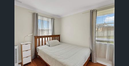 Comfortable Family Living With Space to Enjoy - Photo 5