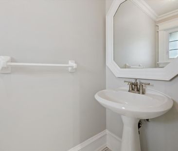 For Lease - 1253 Glen Valley Road, Oakville, Ontario - Photo 2