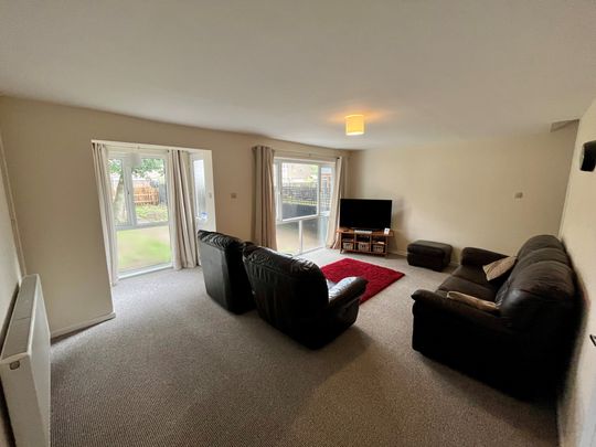 Woodlands Way, Bury St. Edmunds, Mildenhall - Photo 1