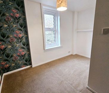 St Marys Road, Eastbourne - One-Bedroom Flat - Photo 4