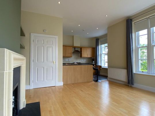 1 Kilwarlin Crescent, Royal Hillsborough, BT26 6QF - Photo 1