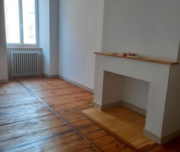 Location Appartement 4 pièces 94m² CLERMONT FERRAND 63000 - Photo 4