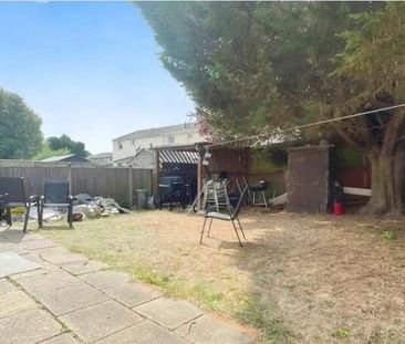 Ashbourne, Bracknell, RG12 - Photo 5