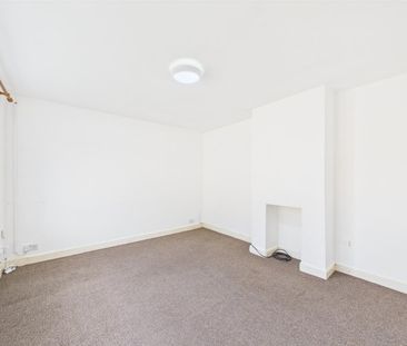 3 BED Semi-detached house To rent - Photo 1