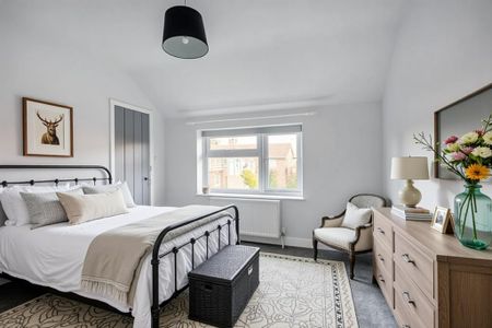 3 bedroom detached house to rent - Photo 3