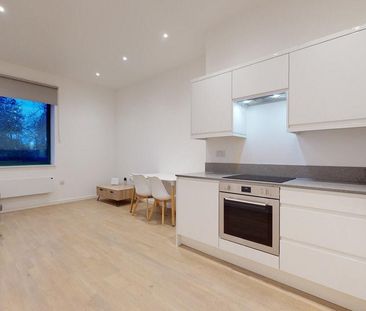 Studio to rent - Photo 5