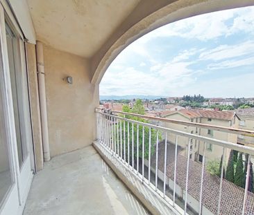 Location Appartement 2 pièces 36m² ROMANS SUR ISERE 26100 - Photo 3