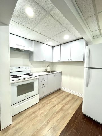 For Lease - 90 Archdekin Drive, Brampton, Ontario - Photo 2