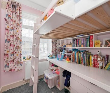 Price £3,100 pcm - Available 05/12/2025 - Unfurnished - Photo 5