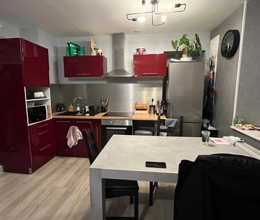 Location Appartement 3 pièces 54m² - Photo 3