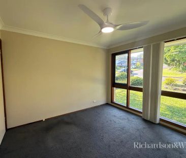 “Comfortable Family Home!” - Photo 5