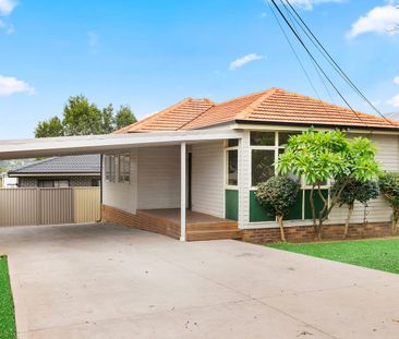 Vacant & available now - Photo 5