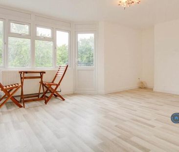 3 bedroom maisonette to rent - Photo 1
