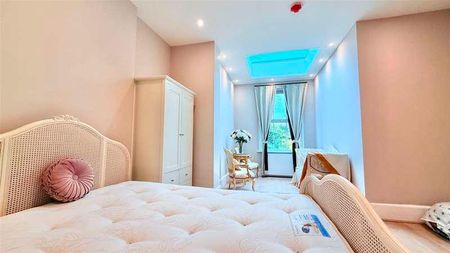 Lichfield Gardens, Richmond, TW9 - Photo 5