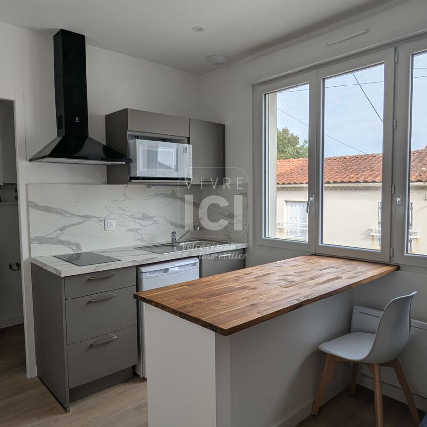 Location Appartement 1 pièce 17m² - Photo 1