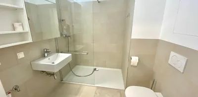 Moderne 1-Zimmer-Wohnunge mit Balkon + Gym + Sauna + direkt bei U2-Donaumarina in 1020 Wien zu mieten - Photo 2