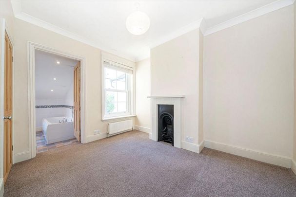 2 bedroom house to rent - Photo 1