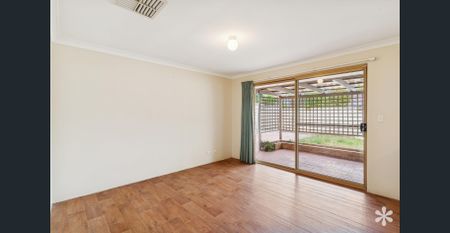 Quiet Villa Tucked in a Cul-De-Sac - Photo 5