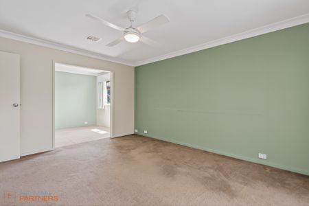 66 Lambrigg Street, Farrer ACT 2607 - House For Rent | Domain - Photo 3